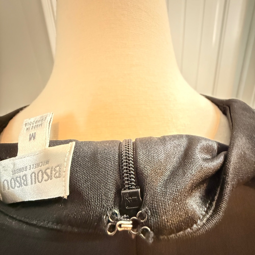 Bisou Bisou Black Geometric Laser Cut Peplum Waist Sleeveless Top M - Picture 4 of 13
